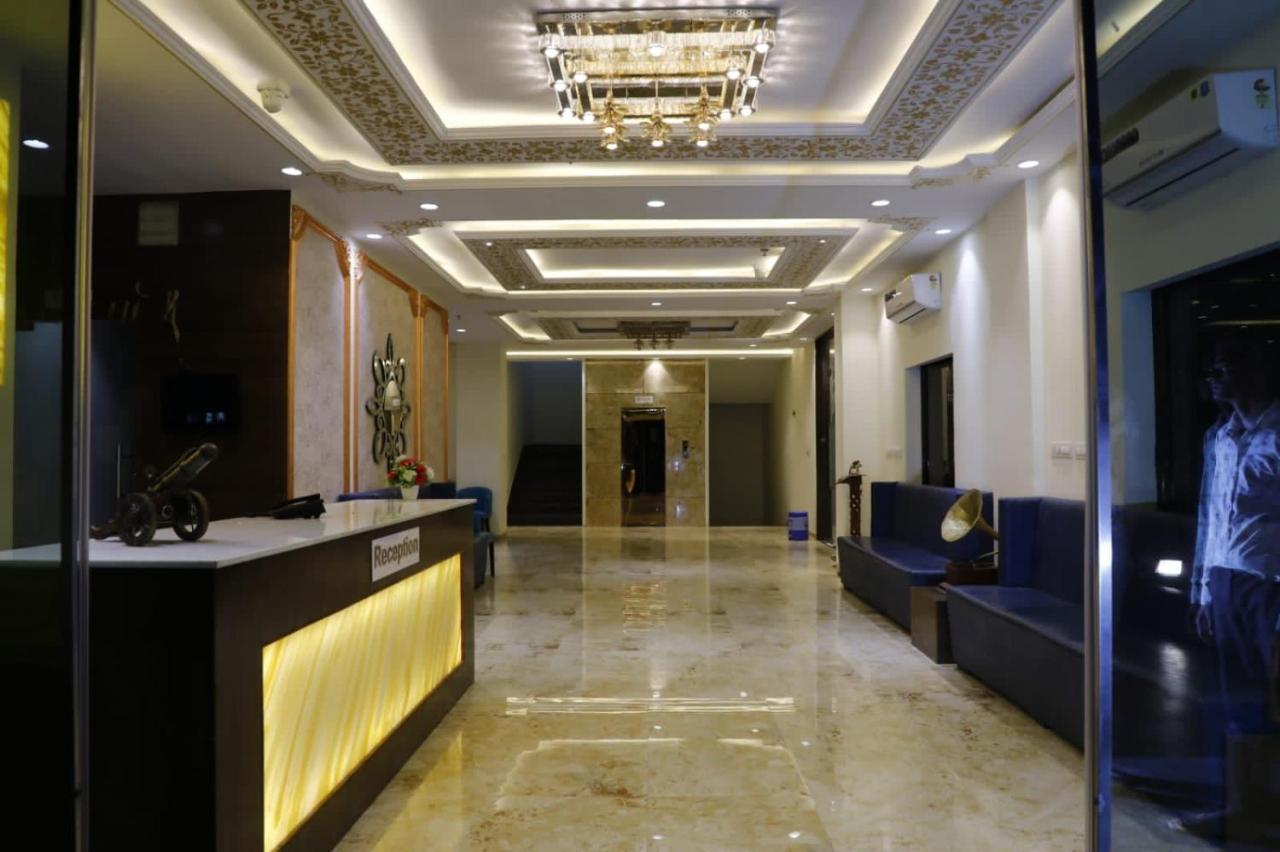 Hotel Grand Vasaante Bhilwara Buitenkant foto